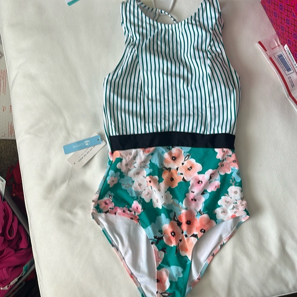 Cupshe Stripe & Floral One-Piece, NWT